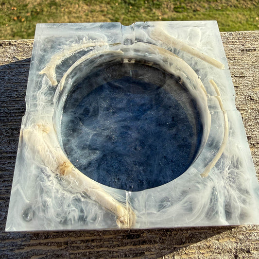 Black & White Ash Tray